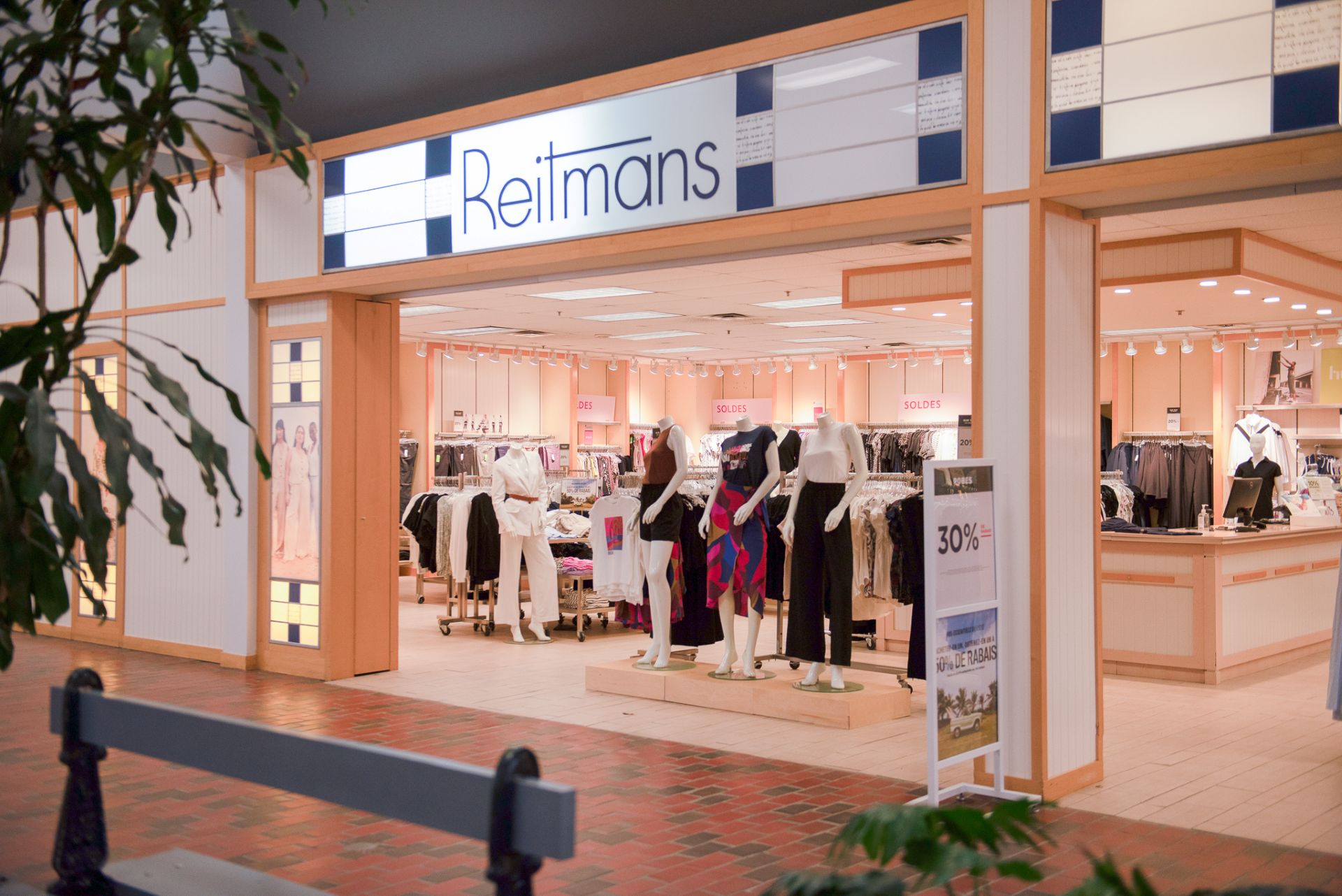 Reitmans Carrefour Jeannois Roberval